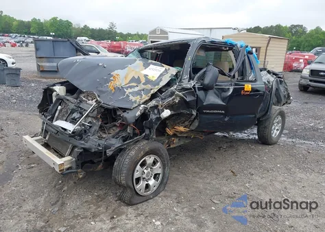 2007 Toyota Tacoma Prerunner V6 z USA, uszkodzony, nr VIN 5TETU62N27Z404652